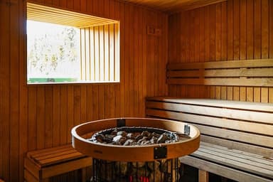 The Hot Box Sauna photo 1